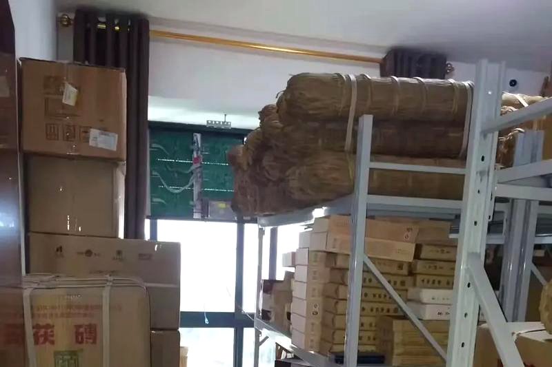 新茶vs陈茶：买黑茶是买新的还是放几年的好？-2