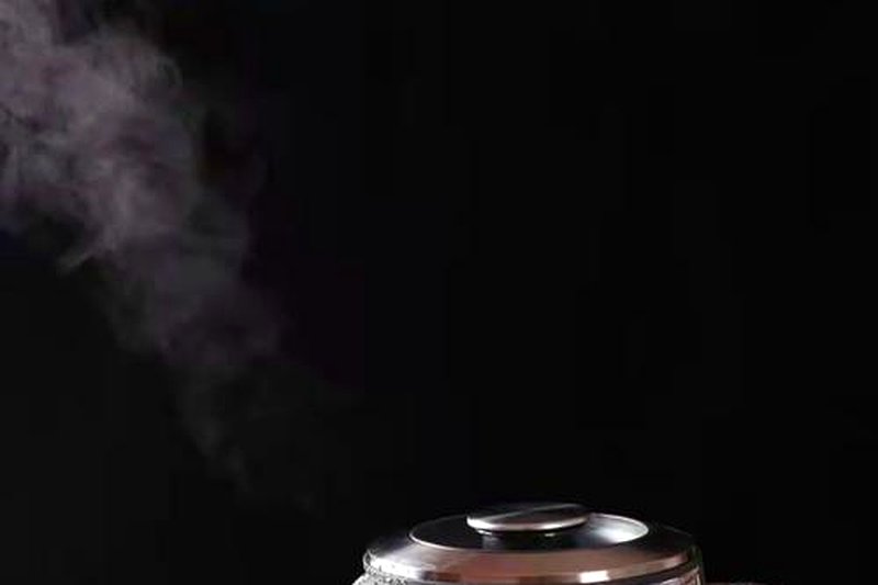 玻璃公道杯看黑茶汤色：什么颜色才是最佳状态？-1