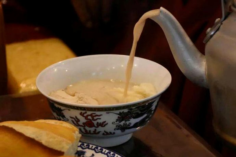 黑茶加奶的正确做法:港式奶茶与西北奶茶的区别-2