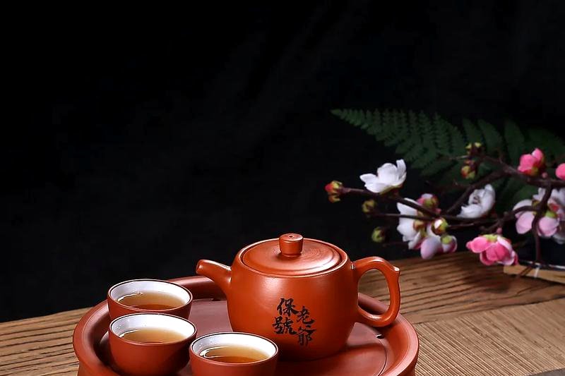 紫砂壶泡黑茶:哪种泥料与造型最适合?-1